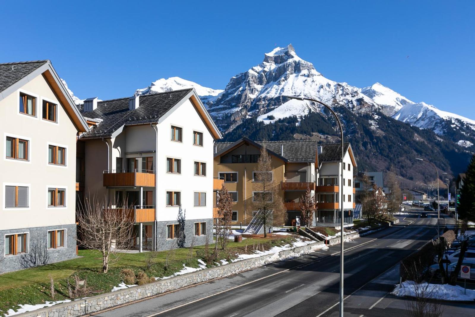 Spirit Apartments - Neben Dem Titlis - Parkplatz Енгельберг Екстер'єр фото